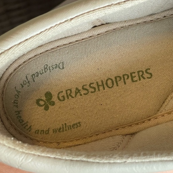 Women’s Grasshopper sneakers size 8W - Picture 8 of 9